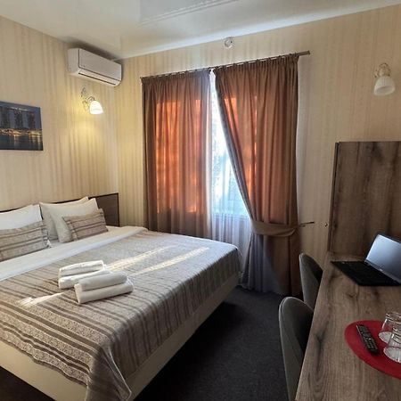 Шляпа Hotel Dnipro Exterior foto