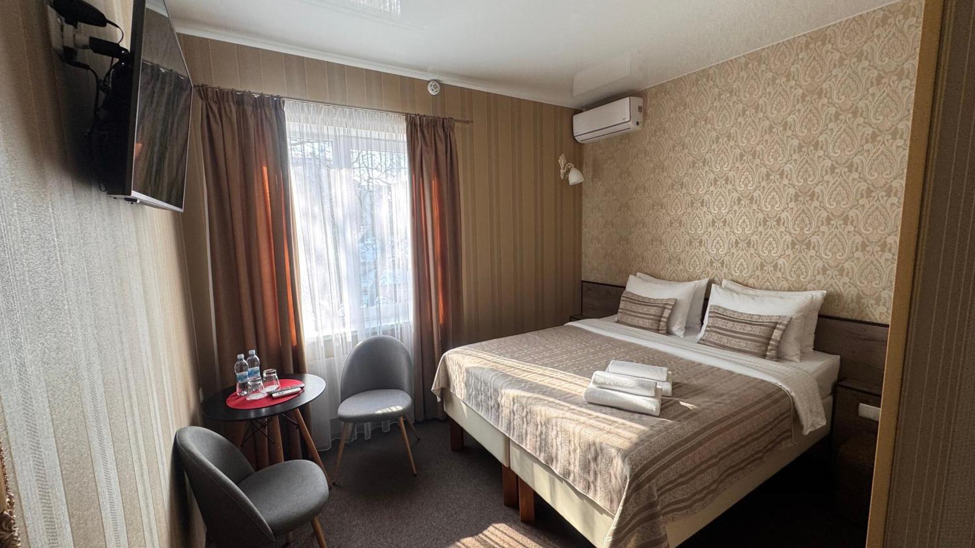 Шляпа Hotel Dnipro Exterior foto